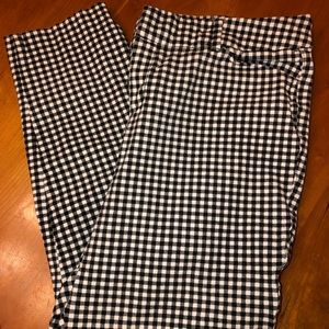 Old navy pixie pants gingham size 14 woman’s